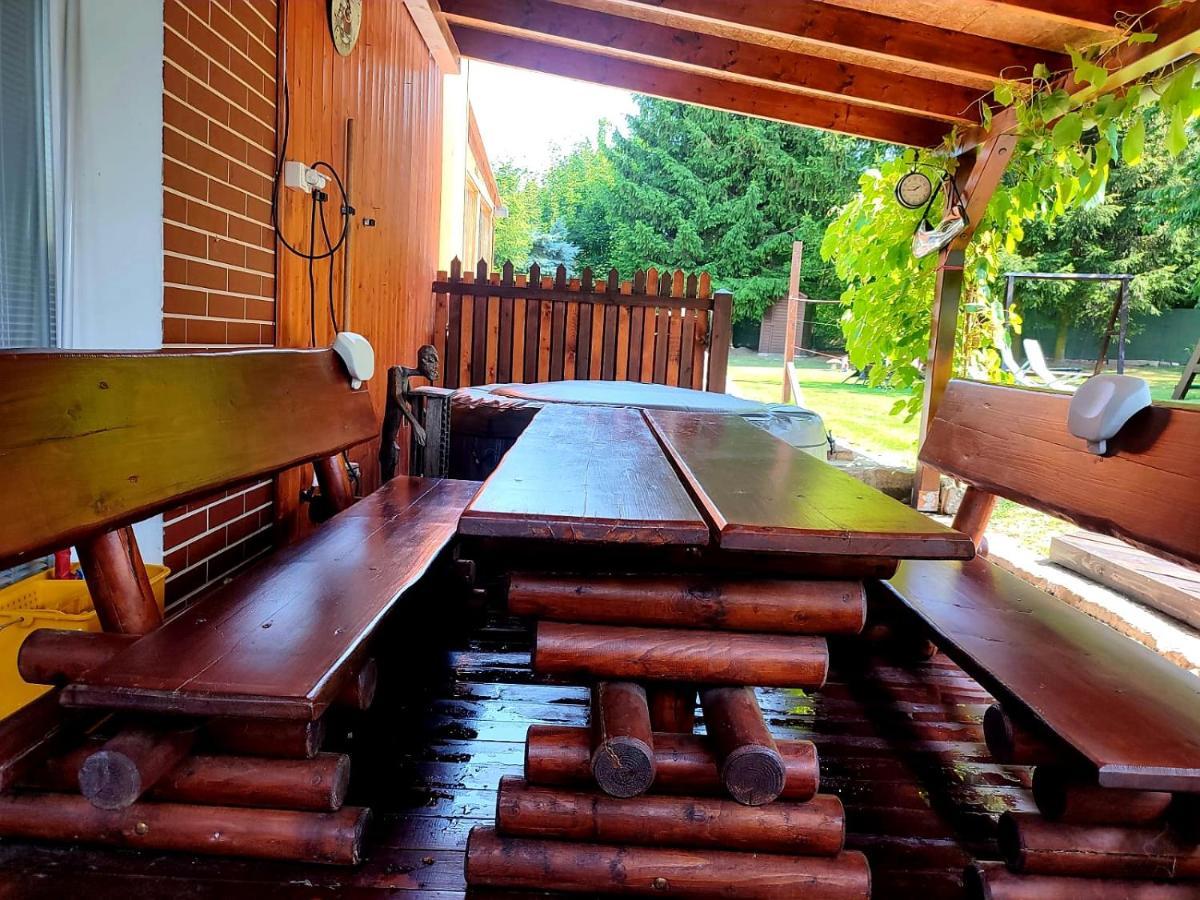 Ubytovani U Rybnicka Villa Arnoltice u Decina Exteriör bild