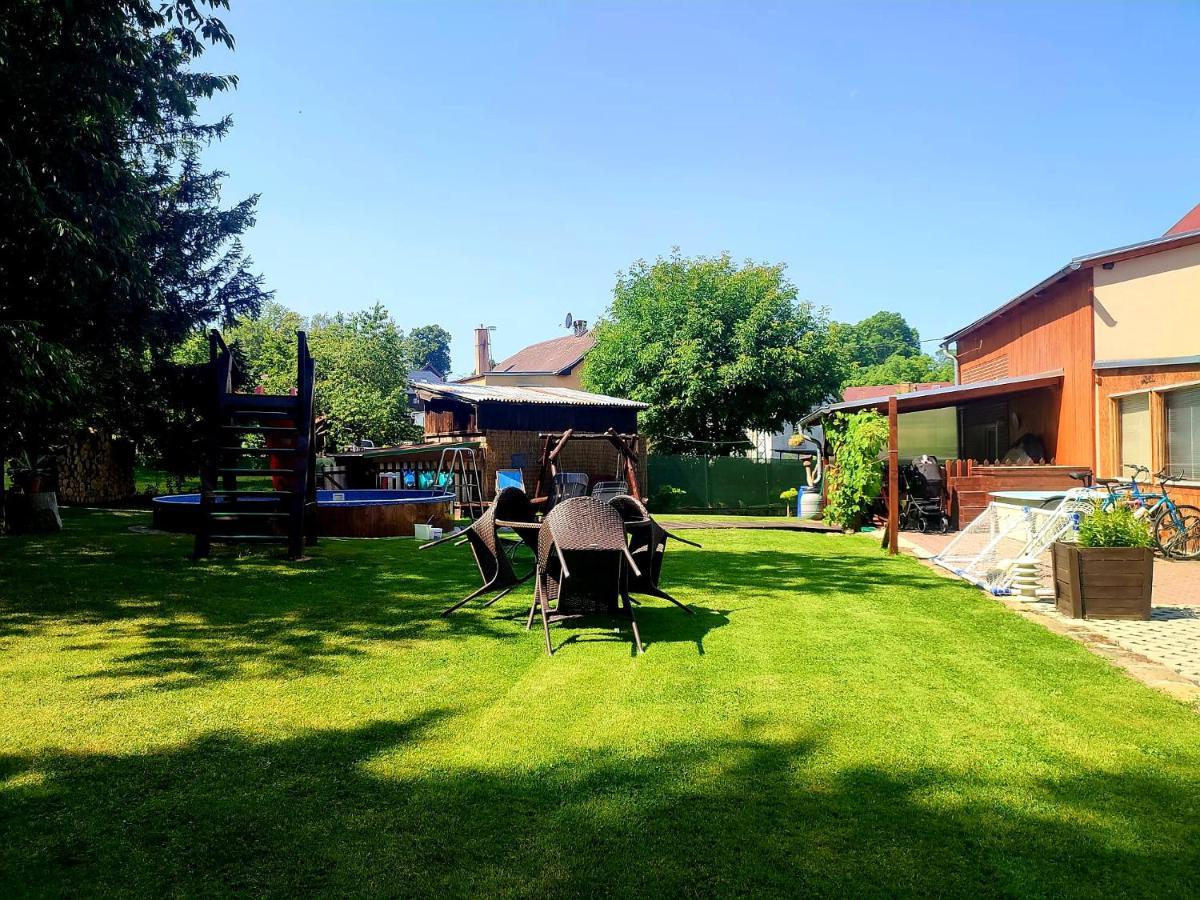 Ubytovani U Rybnicka Villa Arnoltice u Decina Exteriör bild